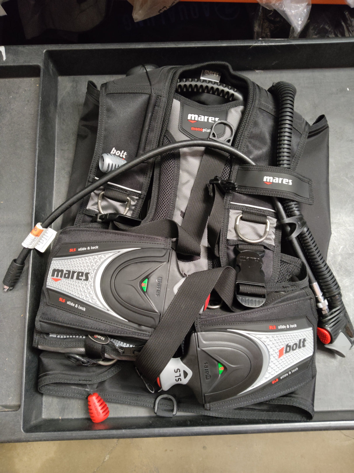 Used Mares Bolt SLS BC Vest