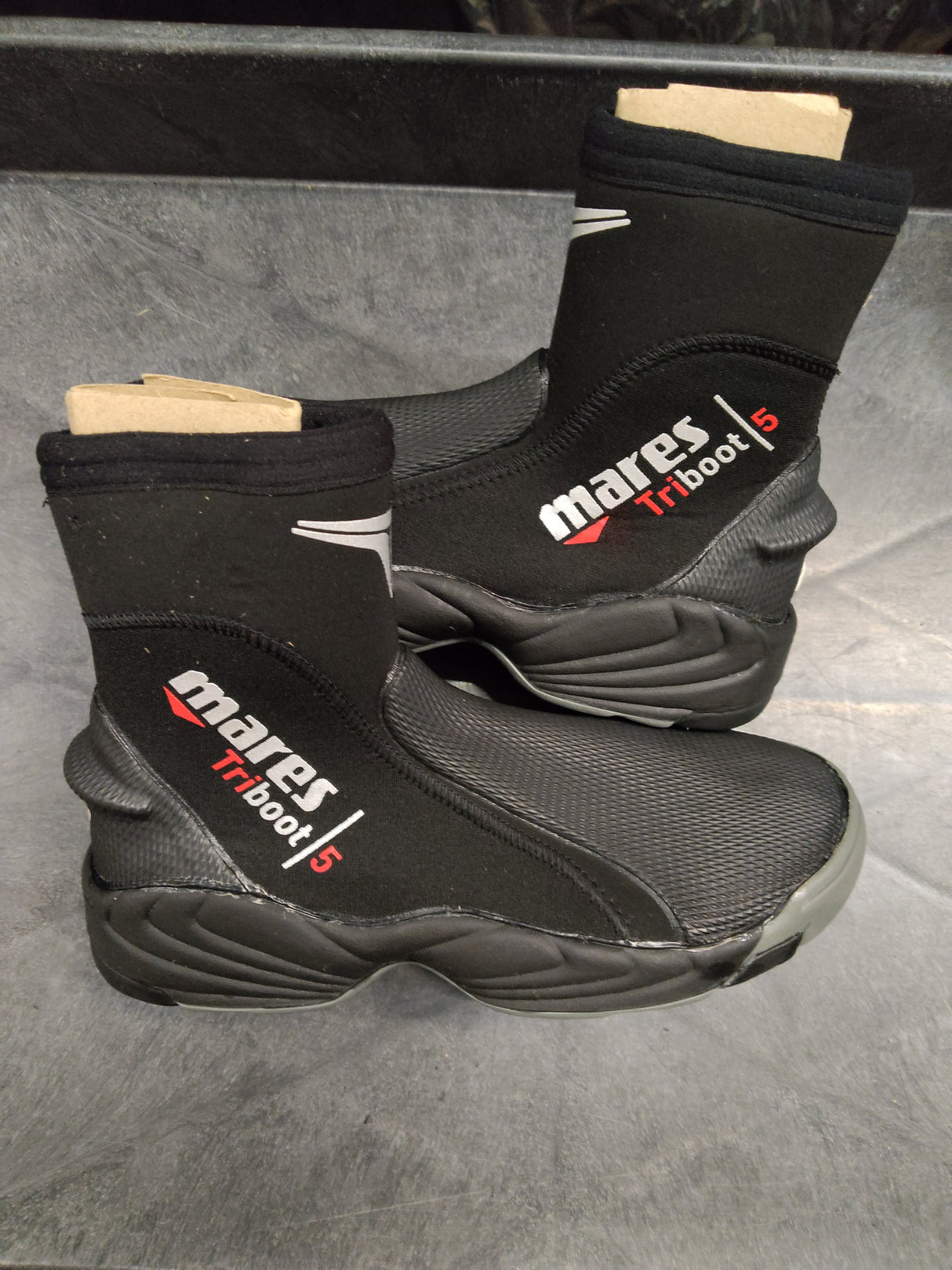 Used Mares 5mm Trilastic Boot