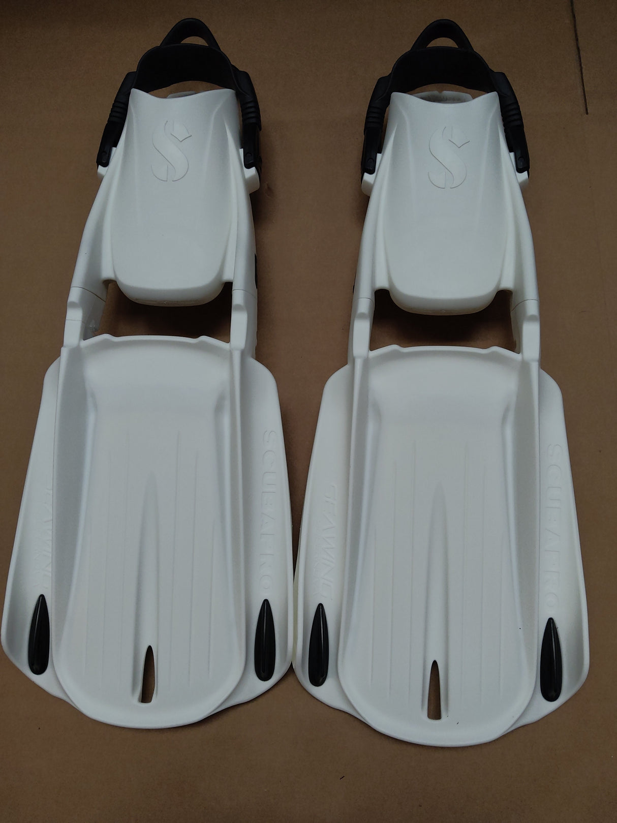 Open Box Scubapro Seawing Supernova Fins