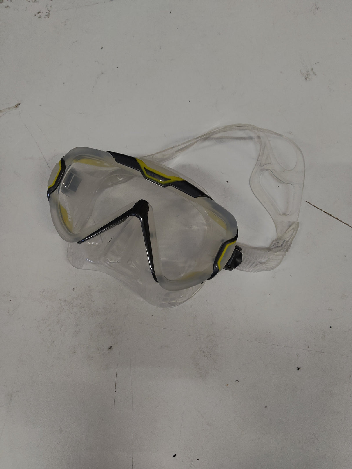 Used Mares Pure Wire Mask