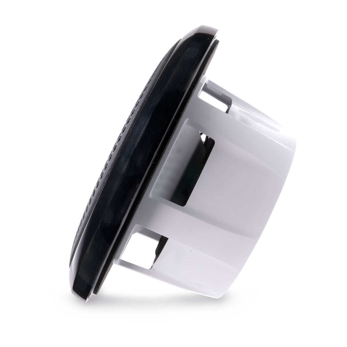 Fusion XS Series Marine Speakers, 4 in 120 W, Classic (010-02199-00) - view 9