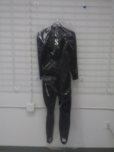 Used Scubapro Definition Steamer 1 mm Women's-2XS-