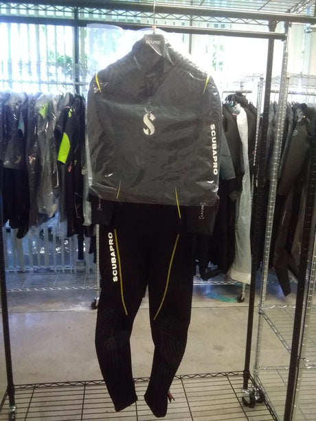 Used Scubapro Definition Steamer 3mm Mens Full Scuba Diving Wetsuit-S-