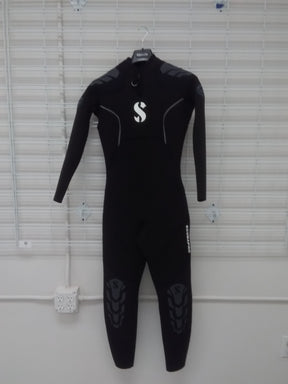 Used Scubapro Everflex Yulex Steamer 3/2 mm Women's-XS-