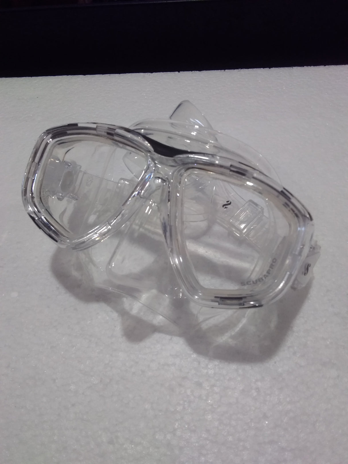 Used Scubapro Flux Twin Dive Mask-Clear/Clear Skirt-