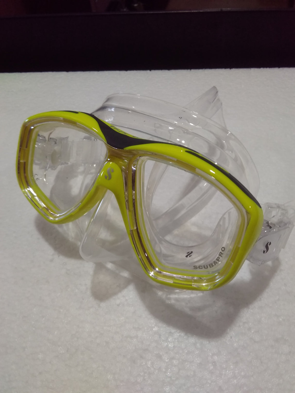 Used Scubapro Flux Twin Dive Mask-Yellow-