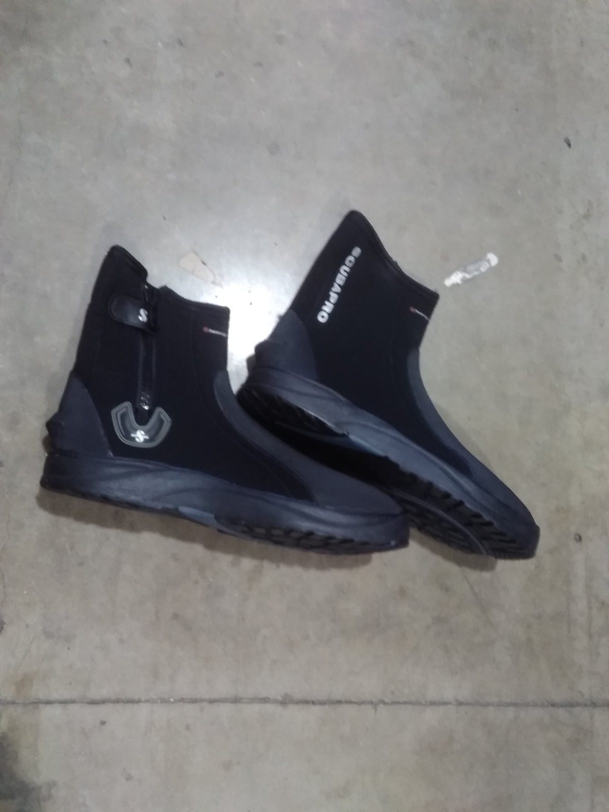 Used Scubapro Heavy Duty 6.5 mm Boot-Black-XS (6)-