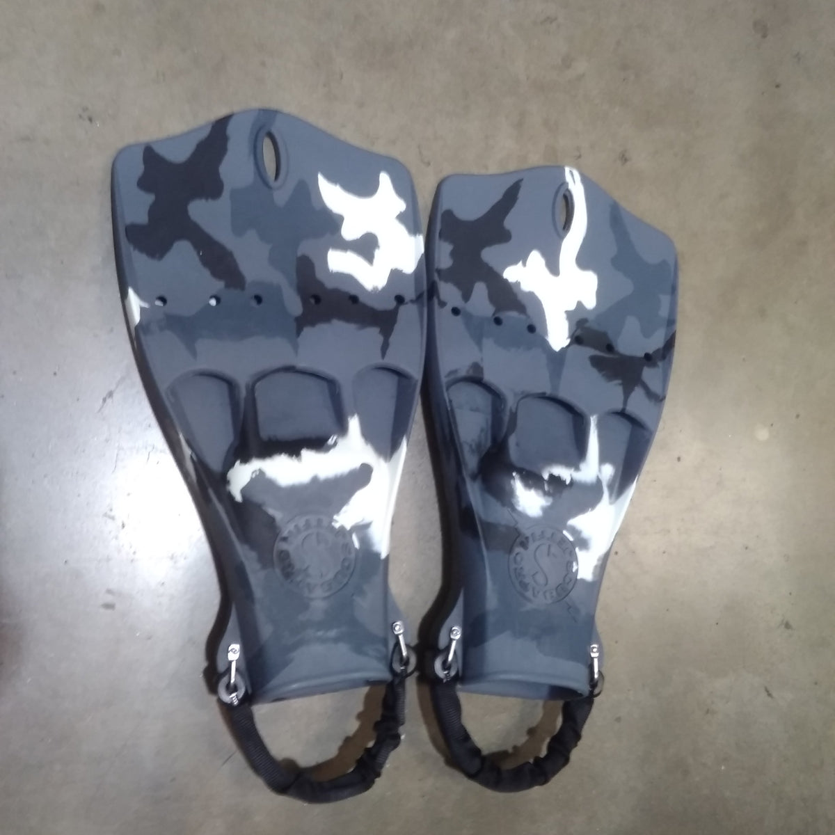 Used Scubapro Jet w/ Spring Heel Strap Scuba Diving Fin – DiveCatalog.com