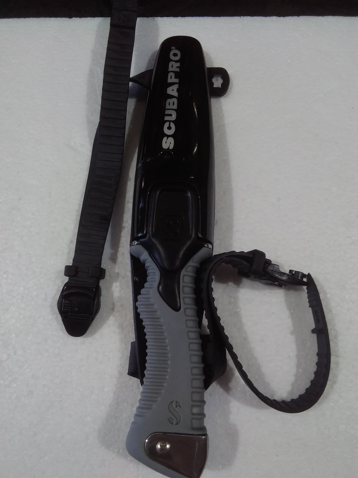 Used Scubapro K6 Stainless Steel Clip Point Full-Sized Dive Knife-