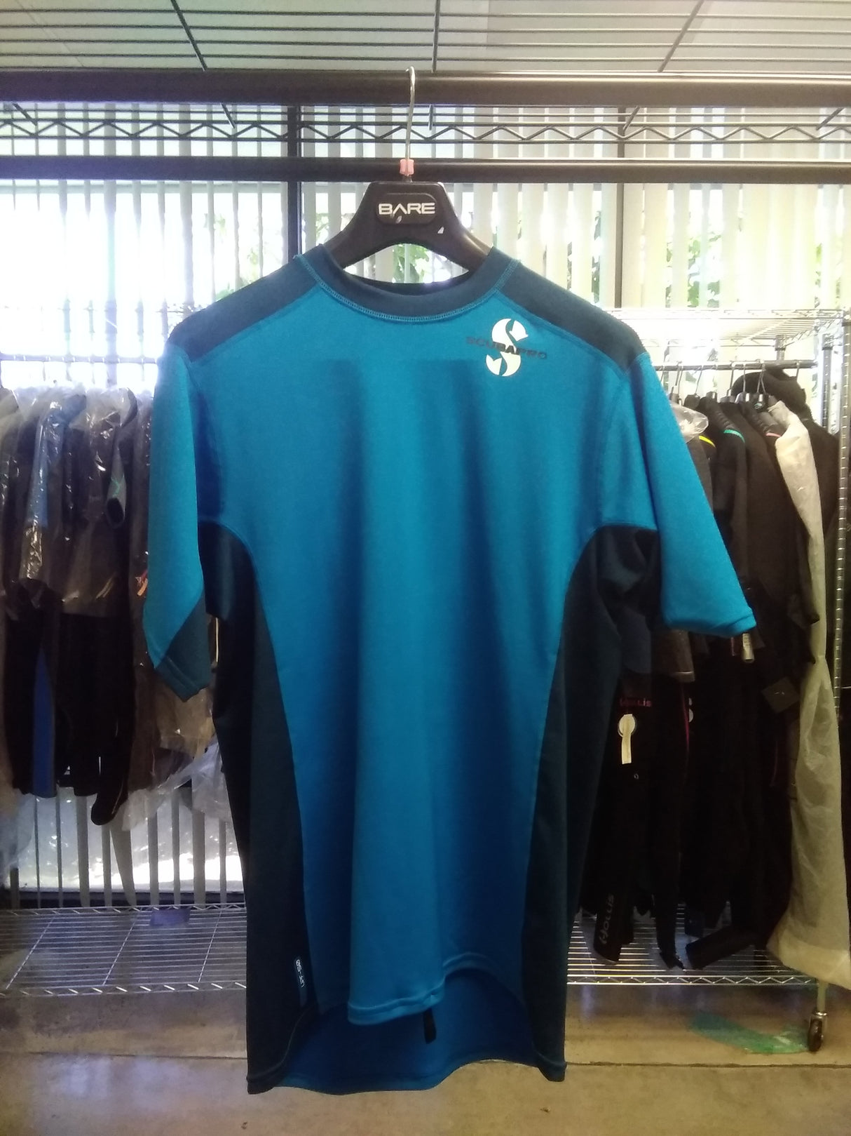 Used Scubapro Rash Guard Mens, C - Flow, Short Sleeve (UPF50)-Blue-S-