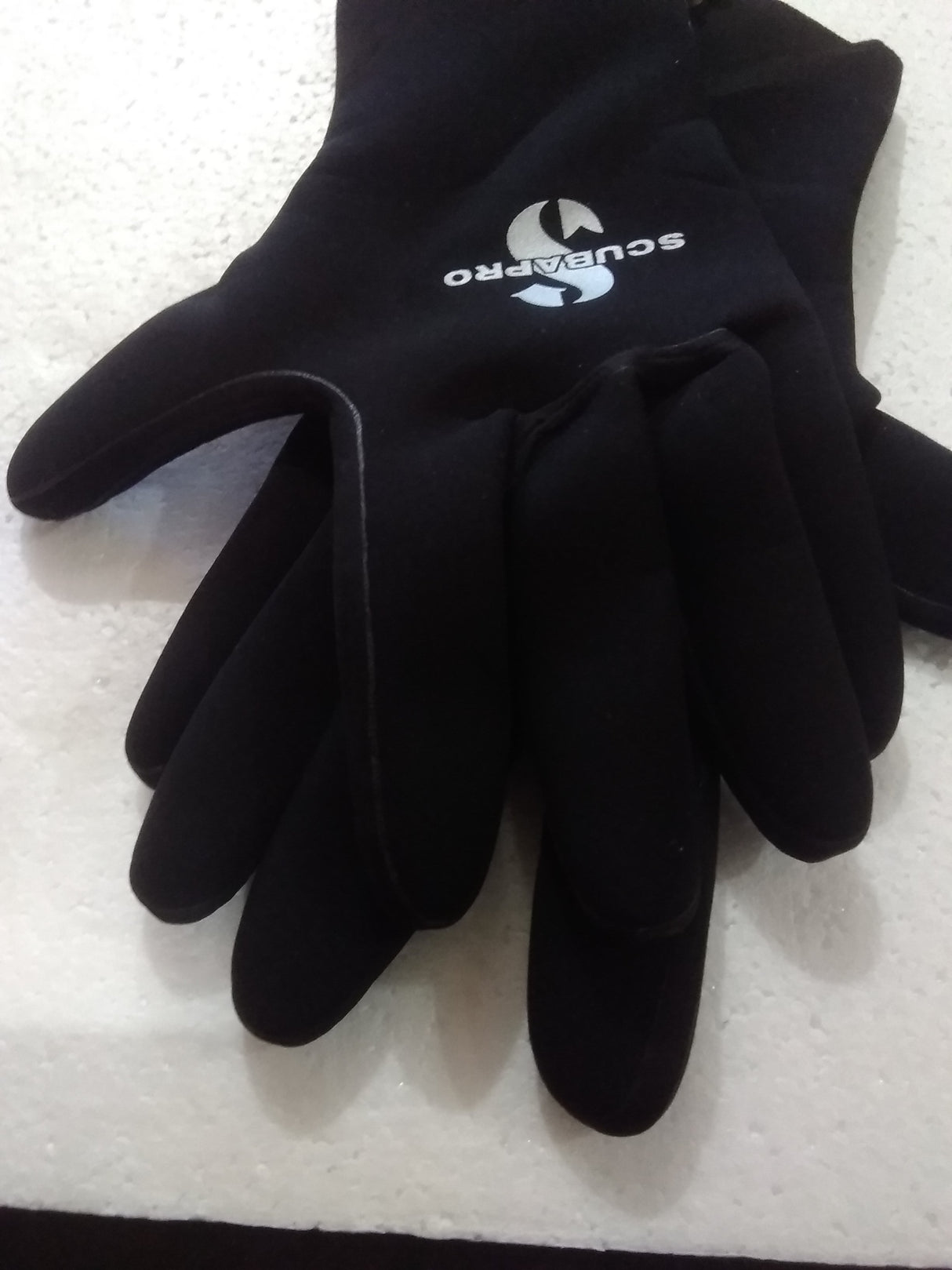 Used Scubapro Seamless 1.5 mm Glove-Black-2XL-