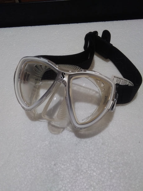Used Scubapro Synergy Mini Dive Mask with Comfort Strap-