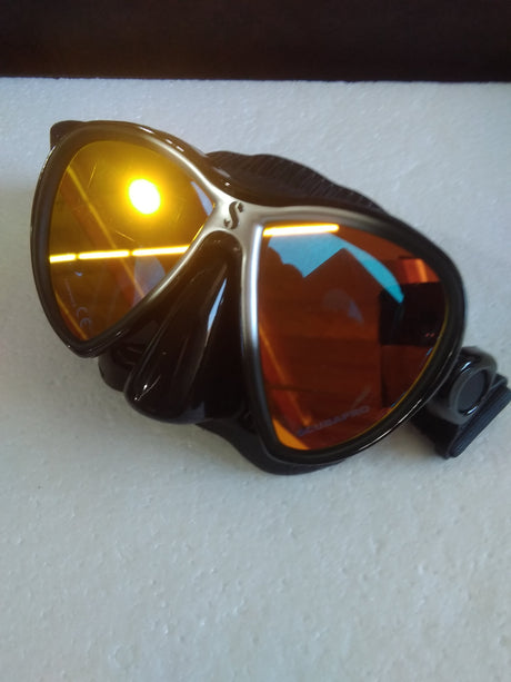 Used Scubapro Synergy Twin Dive Mask with Comfort Strap-Black/Silver - Mirrored Lens-
