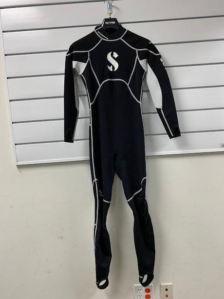 Used Scubapro Tropical Steamer 1 mm Womens-Black-XS-Like New