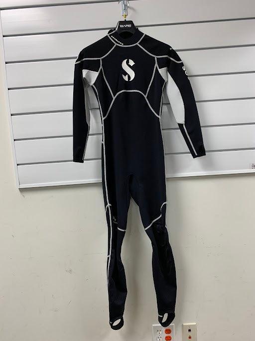 Used Scubapro Tropical Steamer 1 mm Womens-Black-XS-Like New