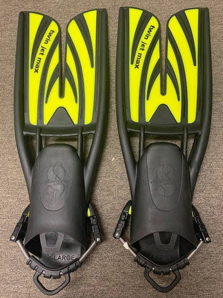 Used Scubapro Twin Jet Max Scuba Diving Fins-Black/Yellow-XL (11-13)-Like New
