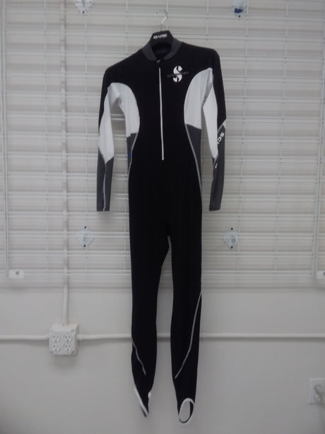 Used Scubapro UPF50 Graph Steamer Womens Scuba Diving Wetsuit-XS-