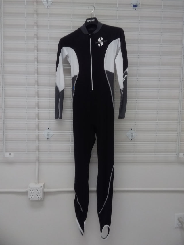 Used Scubapro UPF50 Graph Steamer Womens Scuba Diving Wetsuit-XS-