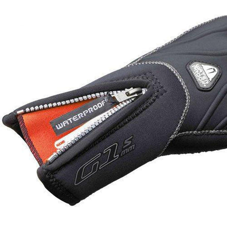 Used Waterproof G1 5-Finger 5 mm Gloves-