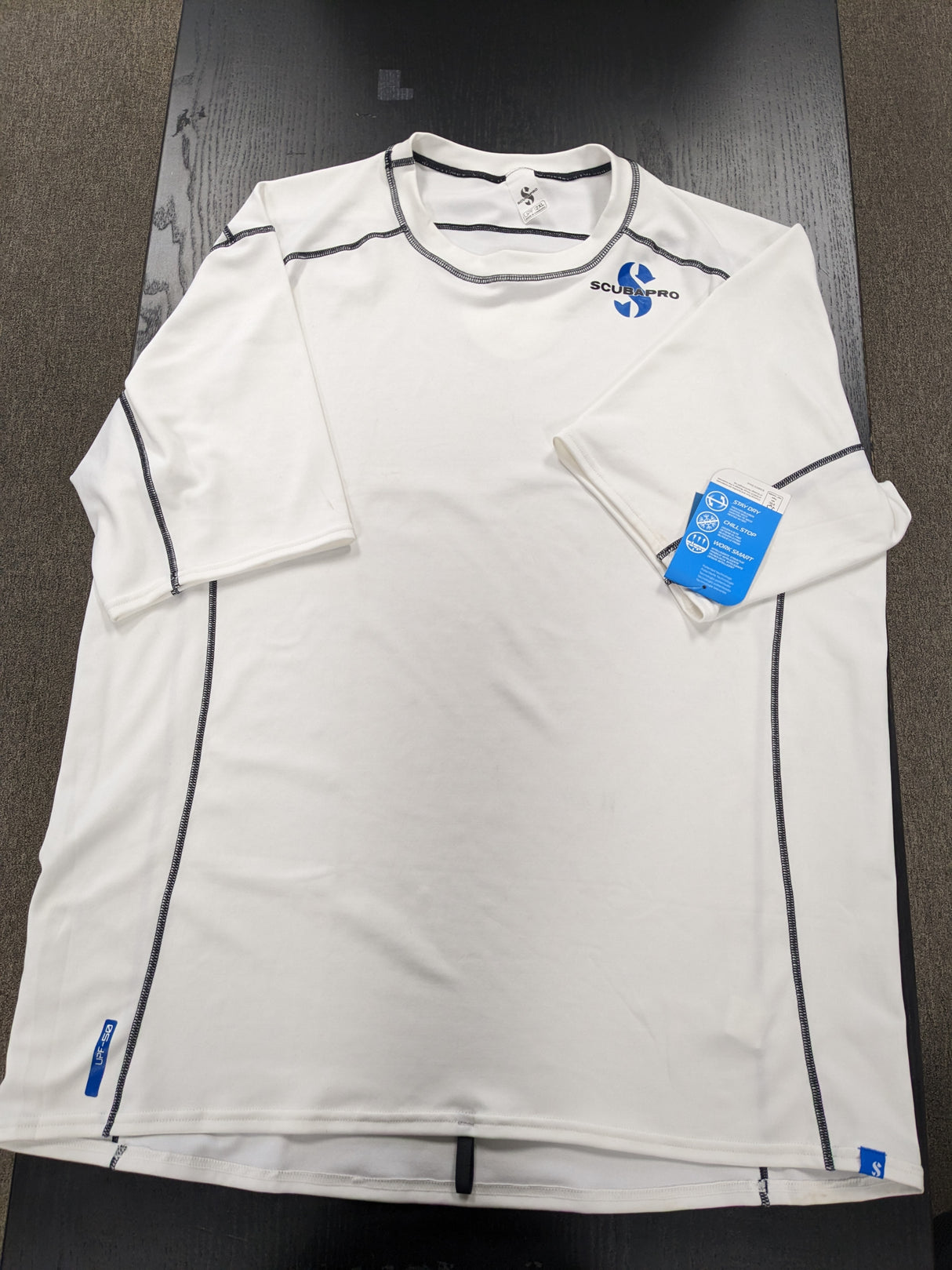 Used Scubapro Rash Guard Mens, C-Flow, Short Sleeve (UPF50)-2XL-White-Very Good